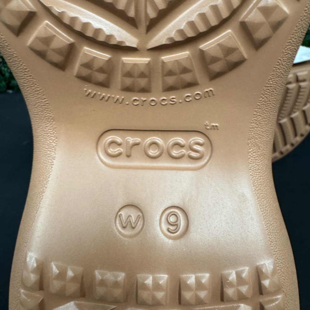Crocs Classic Bae Platform - W9 - Picture 8 of 9